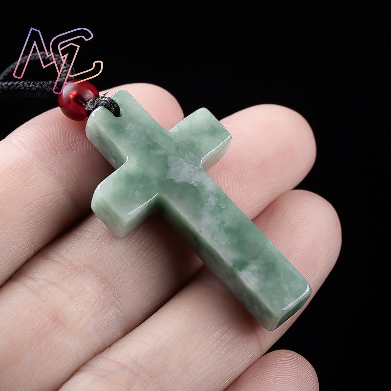 Myanmar Jadeite Cross Pendant  - Necklace Pendant 评论和价格