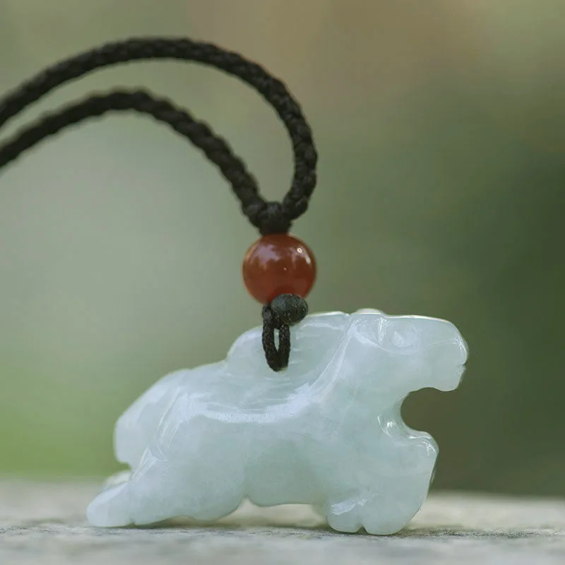 Natural Emerald Chinese Three  - Necklace Pendant 评论和价格