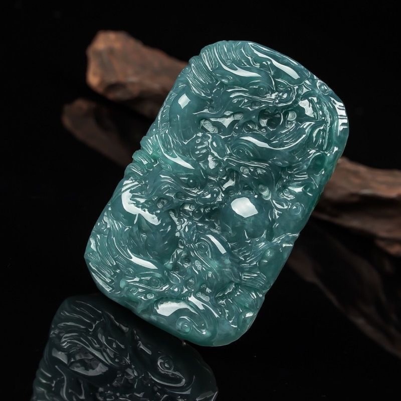 Myanmar Emerald Blue Water Kow - Necklace Pendant 评论和价格