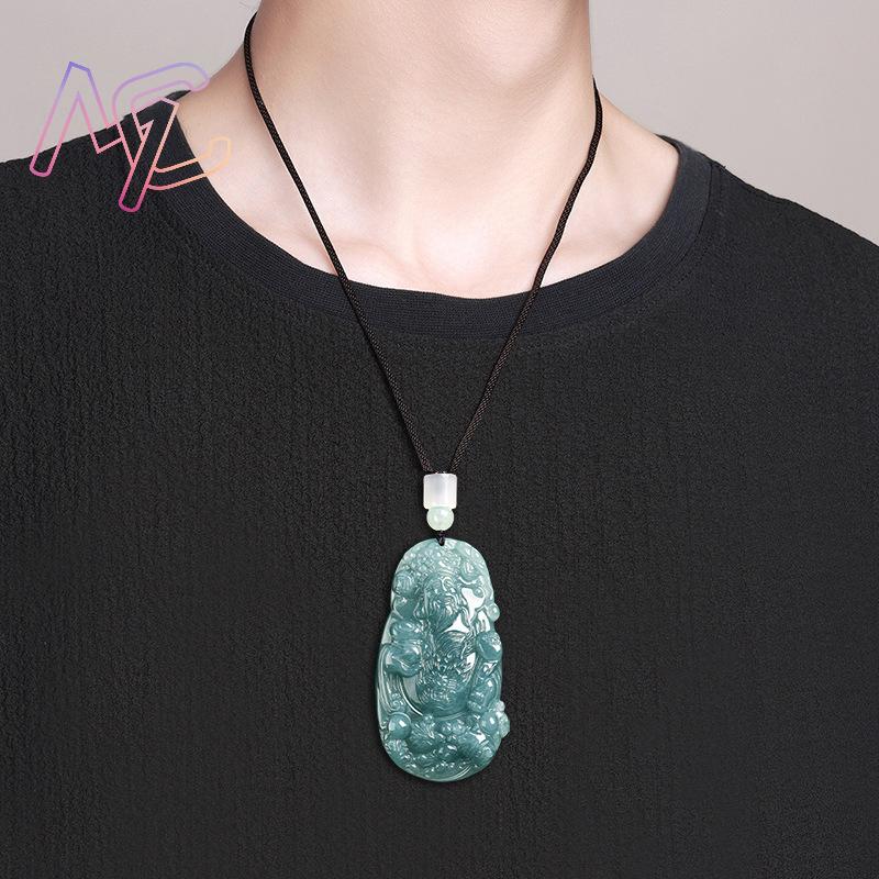 Myanmar Jadeite God of Wealth  - Necklace Pendant 评论和价格