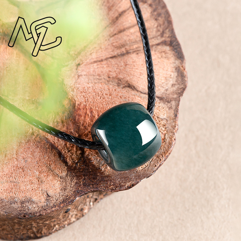 Natural Myanmar Emerald Deep B - Necklace Pendant 评论和价格