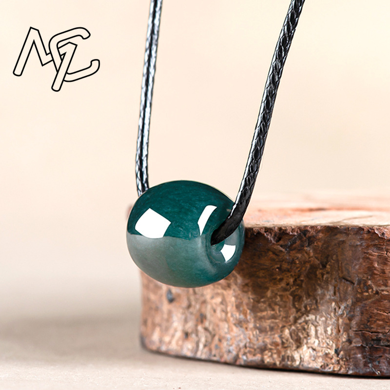 Natural Myanmar Emerald Deep B - Necklace Pendant 评论和价格